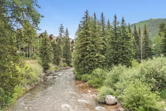 Creekside Condo in Vail Village I Walk to Gondola - Image 3