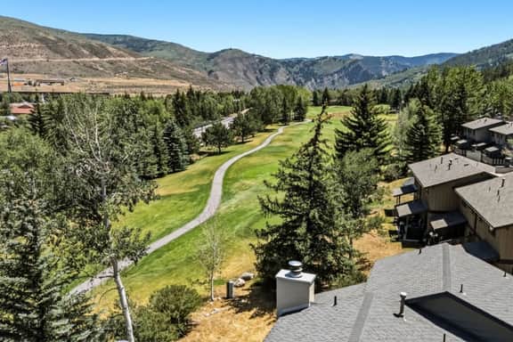 Eagle-Vail Golf Course Getaway - Image 5