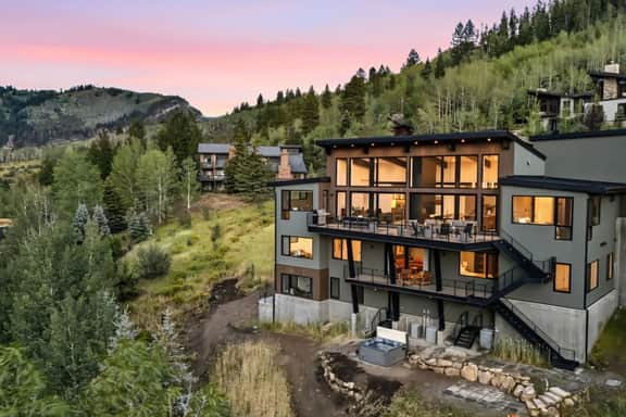 EagleVail Designer Retreat | Sleeps 16 - Image 2