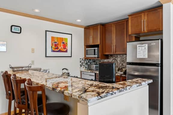 Vail Condo with Hotel Amenities I Walk to Shuttle - Image 3