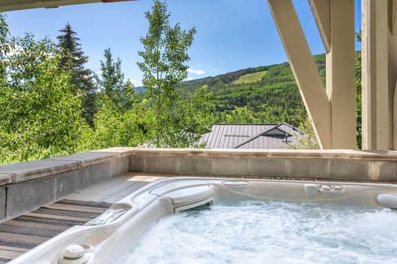 LUXE 6BR Vail Retreat | Hot Tub | 8 Min to Slopes - Image 3