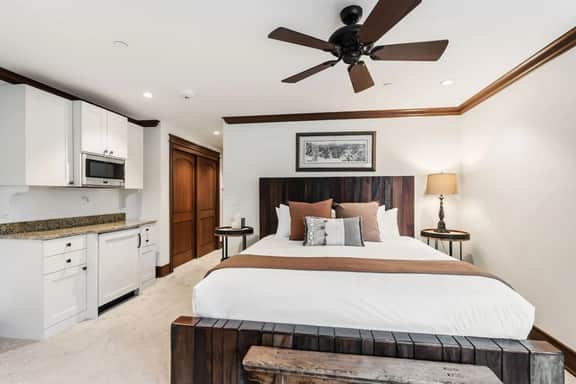 Iconic Vail Village Retreat | Walk to Everything! - Image 4