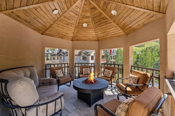Ski In/Ski Out Designer Condo | Heated Pool & Spa - Image 5