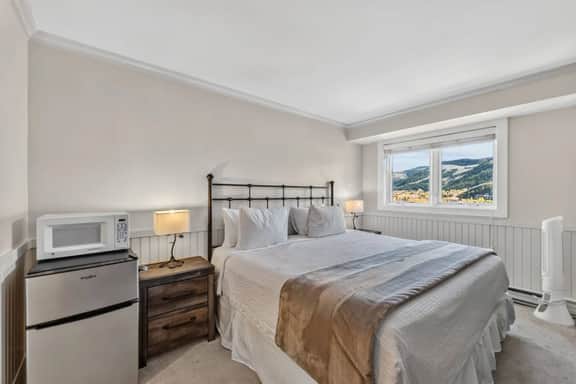 Beaver Creek Basecamp | Large Deck & Scenic Views! - Image 2