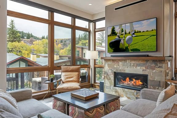 LUXE Riverfront Mountain Retreat | Walk to Gondola - Image 1