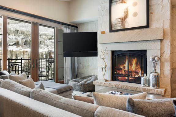Luxury Ritz-Carlton Condo | Ski-In/Ski-Out| Views - Image 1