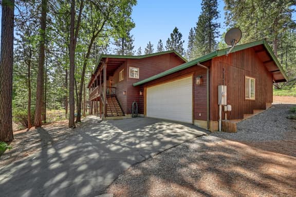 Great Cabin w/ AC I Firepit I Fireplace I King bed - Image 1