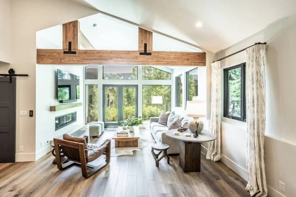 Luxury Home with Vail Mountain View - Image 1
