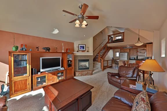 Mountain Town Home - Hot Tub, Bikes & Views! - Image 1