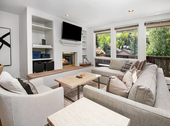Vail Village 2BR Condo I Walk to Gondola & Dining - Image 1