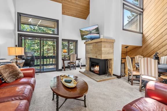The Guilded Antler | Ski Access, Hot Tub & Pool - Image 1
