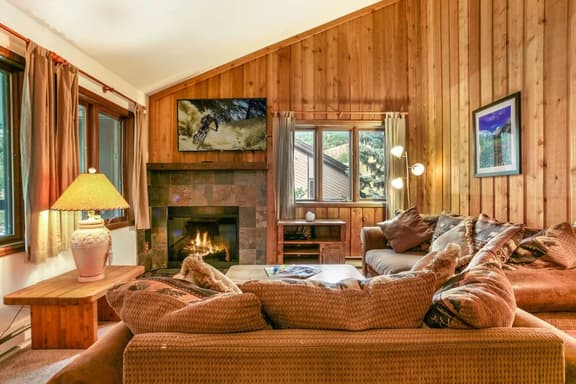 Gore Creek Meadows Retreat w/ Pool + Trails - Image 1