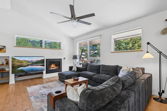 Eagle Vail Mountain Retreat w/Fenced Yard - Image 1