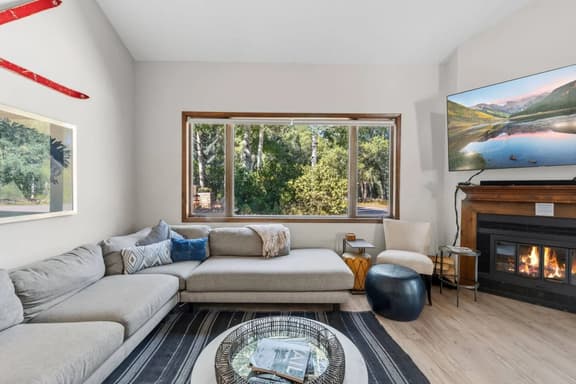 Eagle-Vail Home | 3BR | Hot Tub - Image 1