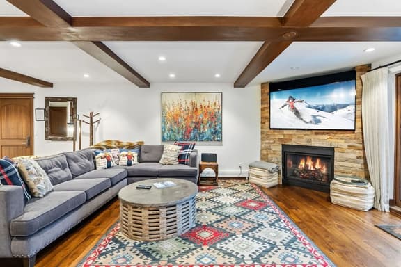 Iconic Vail Village Retreat | Walk to Everything! - Image 1