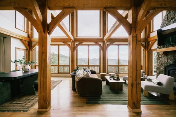Designer Retreat W/Hot Tub, Sauna, Gym & Game Room - Image 1